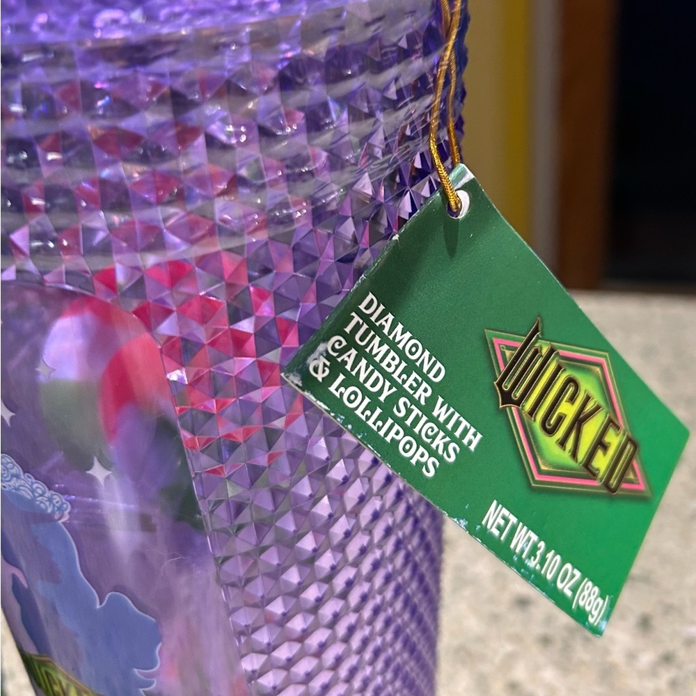 NWT-WICKED Unbreakable Tumbler Set Elphaba and Glinda - Picture 4 of 7